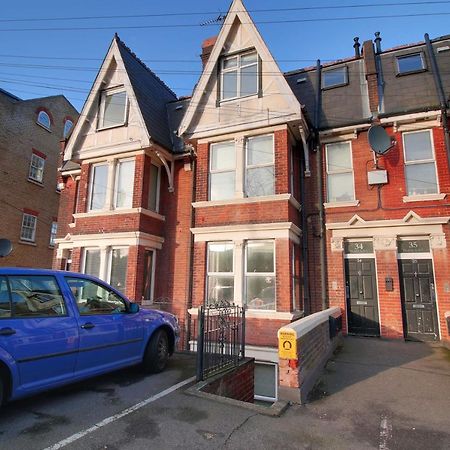 34 New Road Rochester (Kent) Exterior photo